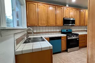 904 W Park St, Stockton, CA 95203 - Photo 17