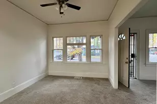 904 W Park St, Stockton, CA 95203 - Photo 9