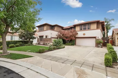 145 N Hancock Park Drive, Mountain House, CA 95391 - Photo 3