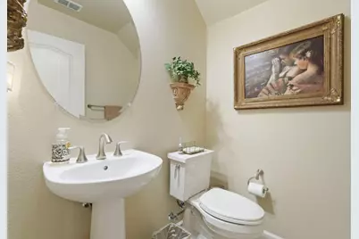 145 N Hancock Park Drive, Mountain House, CA 95391 - Photo 13