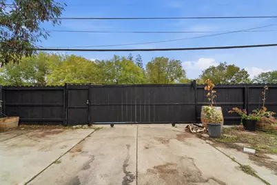 2497 E Marsh Street, Stockton, CA 95205 - Photo 33