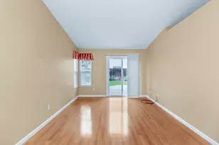 1421 Vigo Ct, Davis, CA 95618 - Photo 9