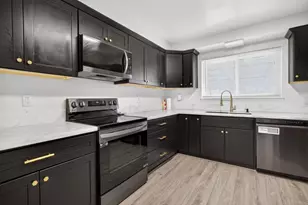 2005 Woodstock Way, Sacramento, CA 95825 - Photo 17