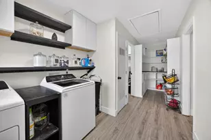 2005 Woodstock Way, Sacramento, CA 95825 - Photo 25