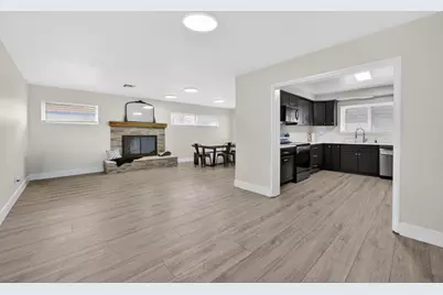 2005 Woodstock Way, Sacramento, CA 95825 - Photo 11