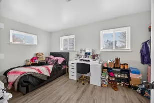 2005 Woodstock Way, Sacramento, CA 95825 - Photo 33