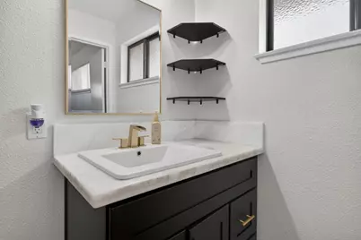 2005 Woodstock Way, Sacramento, CA 95825 - Photo 43