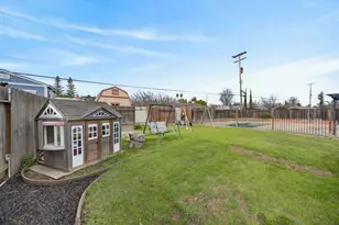 2005 Woodstock Way, Sacramento, CA 95825 - Photo 43