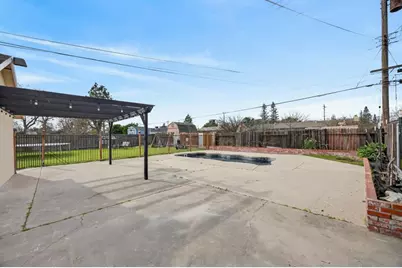 2005 Woodstock Way, Sacramento, CA 95825 - Photo 51