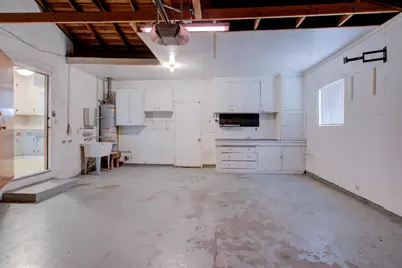 2126 Monticello Avenue, Modesto, CA 95350 - Photo 13