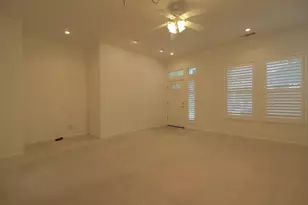 130 Little Johns Creek Dr, Oakdale, CA 95361 - Photo 9