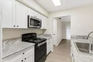 600 Del Verde Cir, Sacramento, CA 95833 - Photo 9