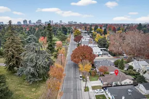 2751 Riverside Blvd, Sacramento, CA 95818 - Photo 49