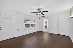 2751 Riverside Blvd, Sacramento, CA 95818 - Photo 7