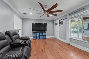 6136 McLaren Ave, Sacramento, CA 95822 - Photo 5