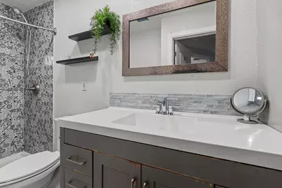 6136 McLaren Avenue, Sacramento, CA 95822 - Photo 11