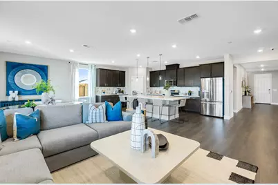 8085 Gwinn Circle, Elk Grove, CA 95757 - Photo 11