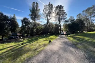 21740 Renee Ct, Sonora, CA 95370 - Photo 1