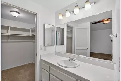 8825 Lemas Road, Sacramento, CA 95828 - Photo 27