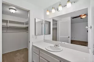 8825 Lemas Rd, Sacramento, CA 95828 - Photo 27