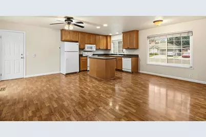 1101 Ashley Avenue, Woodland, CA 95695 - Photo 11