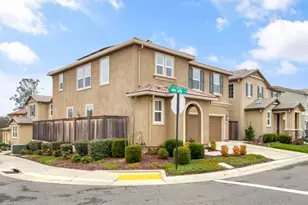 4554 Gray Lodge Loop, Rocklin, CA 95677 - Photo 3