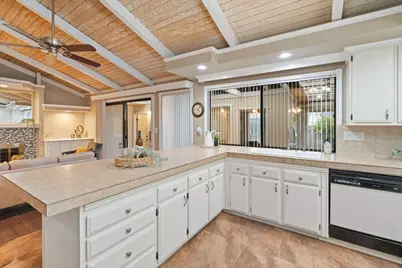 7201 Canelo Hills Drive, Citrus Heights, CA 95610 - Photo 11