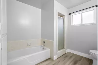 407 W H Street, Oakdale, CA 95361 - Photo 29