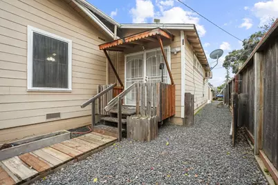 407 W H Street, Oakdale, CA 95361 - Photo 35