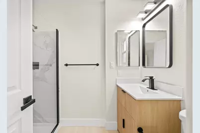 2115 Valmora Drive, Stockton, CA 95210 - Photo 3