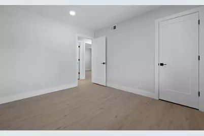 5942 Ashworth Way, Carmichael, CA 95608 - Photo 23