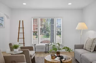 2172 36th St, Sacramento, CA 95817 - Photo 9