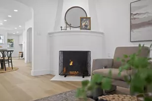 2172 36th St, Sacramento, CA 95817 - Photo 13