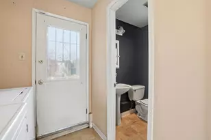 3233 Northwood Rd, Sacramento, CA 95821 - Photo 33