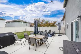 3822 Fong Ranch Rd, Sacramento, CA 95834 - Photo 23