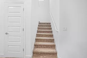 6641 Kaweah Ln, Stockton, CA 95219 - Photo 25