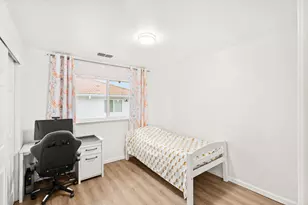 5001 Hari Gopal Way, Sacramento, CA 95823 - Photo 27