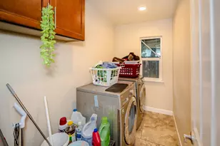 634 K, Rio Linda, CA 95673 - Photo 23