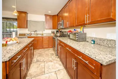 634 K, Rio Linda, CA 95673 - Photo 17