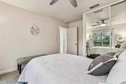 340 Crestridge Lane, Folsom, CA 95630 - Photo 37