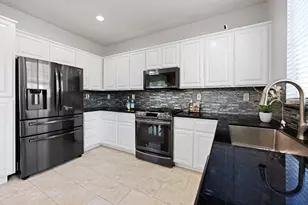 5533 Brook Falls Ct, Stockton, CA 95219 - Photo 13