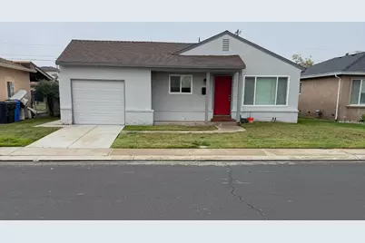 423 Park Avenue, Manteca, CA 95337 - Photo 1