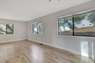 10885 Torrey Pines Dr, Auburn, CA 95602 - Photo 11