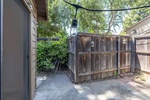 8140 Maderia Port Ln, Fair Oaks, CA 95628 - Photo 21