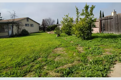 8387 Skywalker Court, Sacramento, CA 95828 - Photo 29