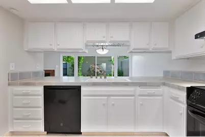 7908 Rocky Point Court, Citrus Heights, CA 95610 - Photo 29