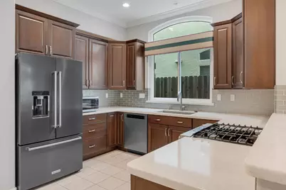 8668 Little Wood Circle, Elk Grove, CA 95624 - Photo 13