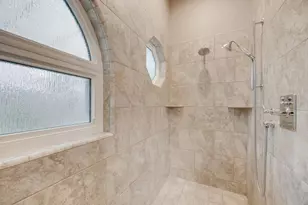 8668 Little Wood Cir, Elk Grove, CA 95624 - Photo 35