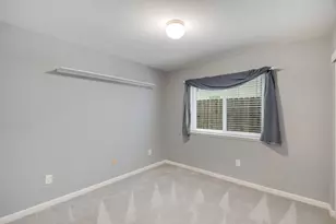 8668 Little Wood Cir, Elk Grove, CA 95624 - Photo 41