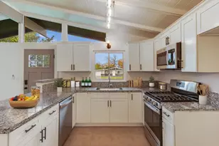 5816 Rosario Blvd, North Highlands, CA 95660 - Photo 7